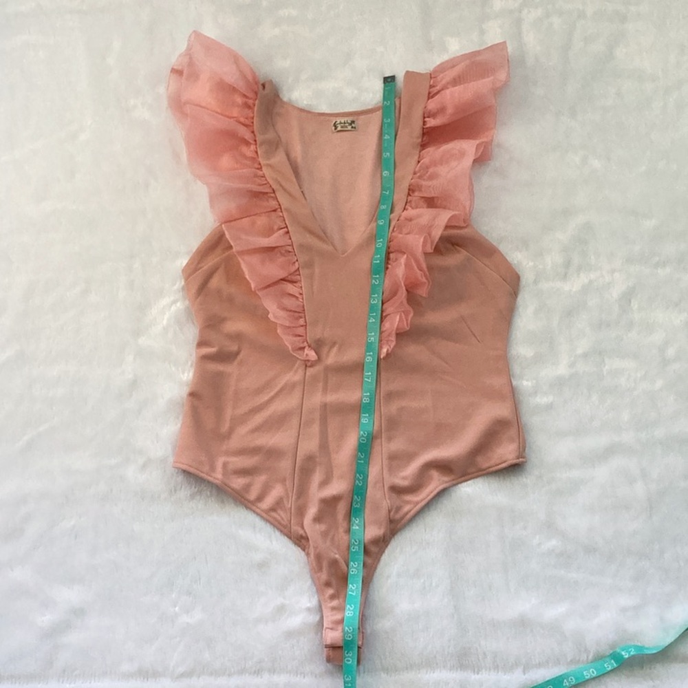 NWOT Intimately Free People Pink Rose Ruffle Flutter Sleeve Bodysuit - Picture 4 of 9